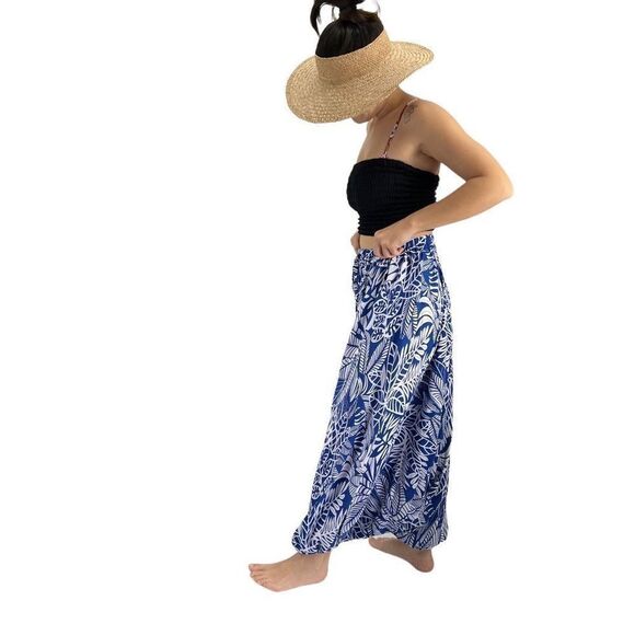 Apau ~ Gender Fluid Aladdin Gypsy Pants Blue White Tropical Floral Leaf Design - Picture 14 of 14